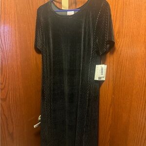Black Velvet Ribbed Short Sleeve Dress by LulaRoe new with tags